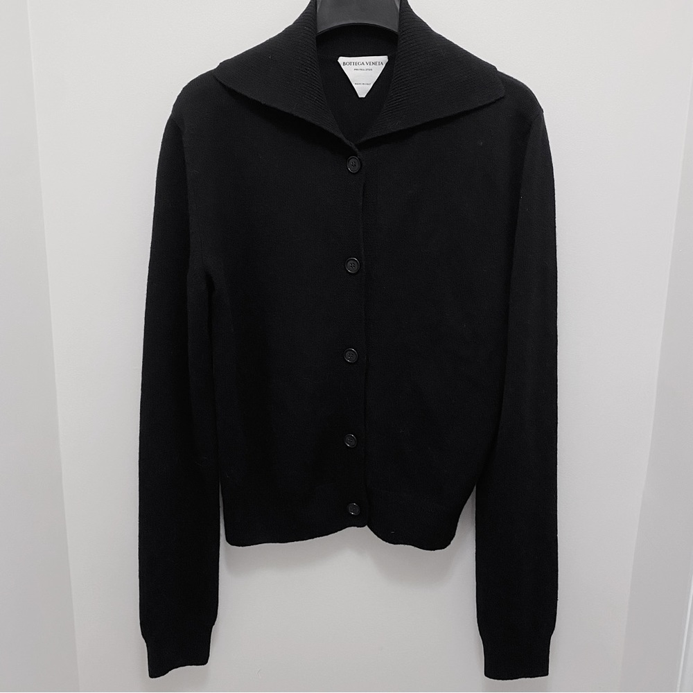 Bottega Veneta Pre Fall 2020 Shawl Spread Collar Wool Knit Sweater M Medium